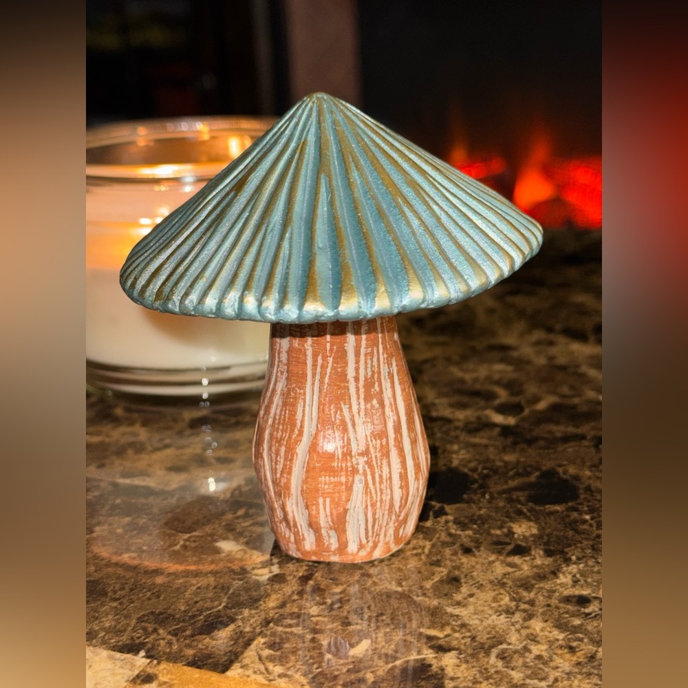 🍄 Blue & Gold Ribbed Ceramic Mushroom Boho Cottagecore Decor